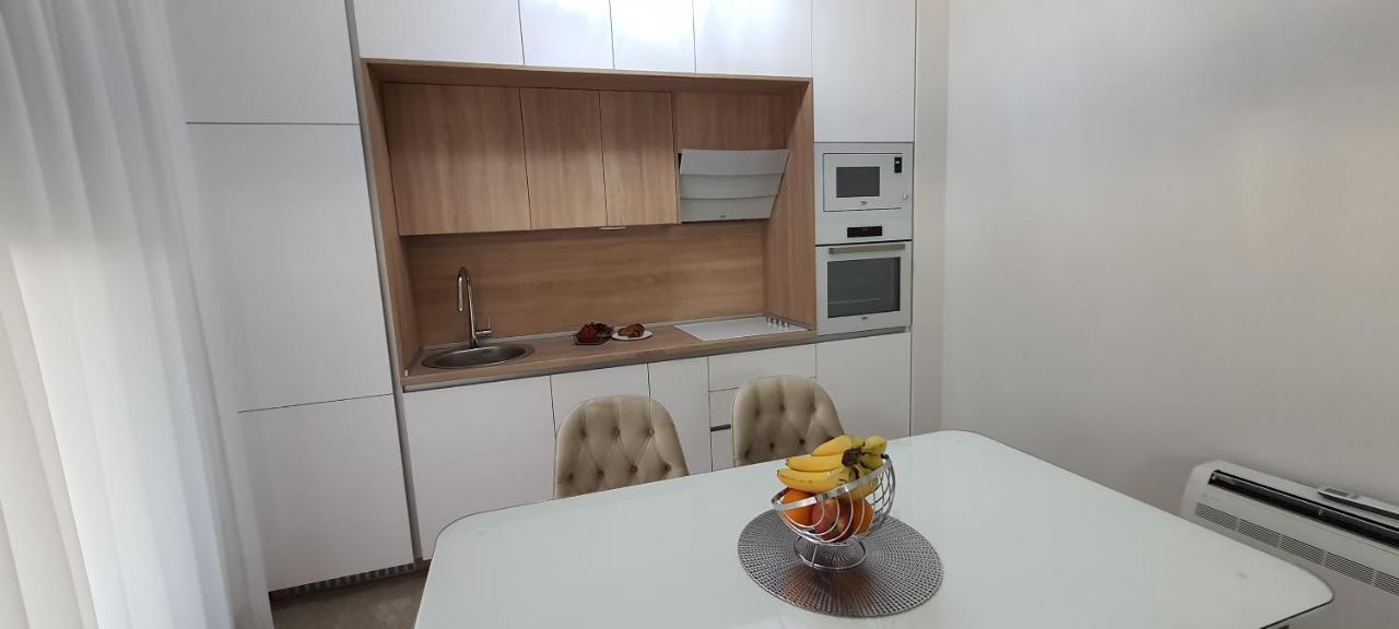 Luxury Apartment Stefanija Тиват Экстерьер фото