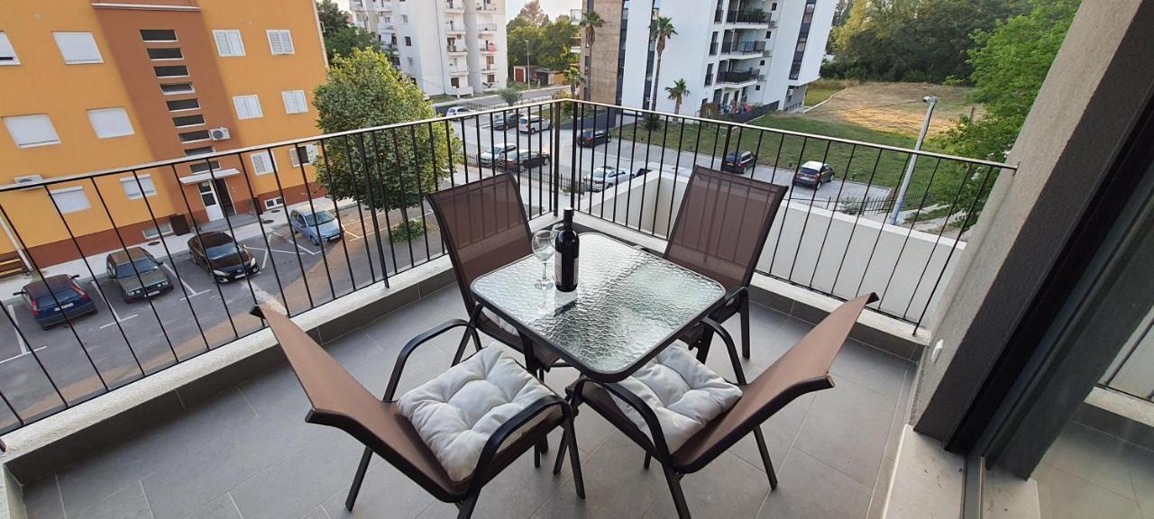 Luxury Apartment Stefanija Тиват Экстерьер фото